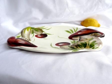 Pilz-Platte klein, Relief