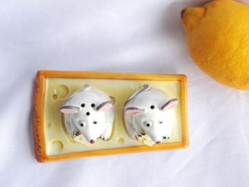 Salz/Pfeffer-Streuer Relief Topolino